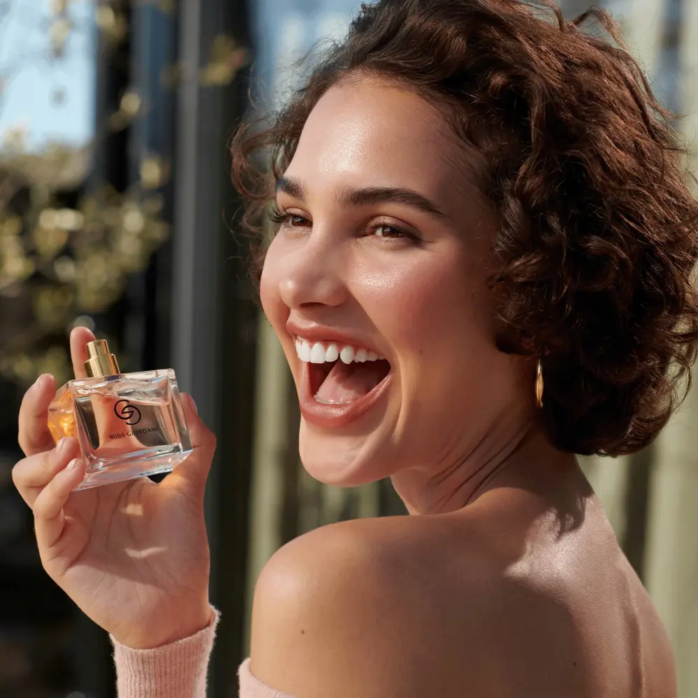 Oriflame Miss Giordani smaržūdens - Image 2